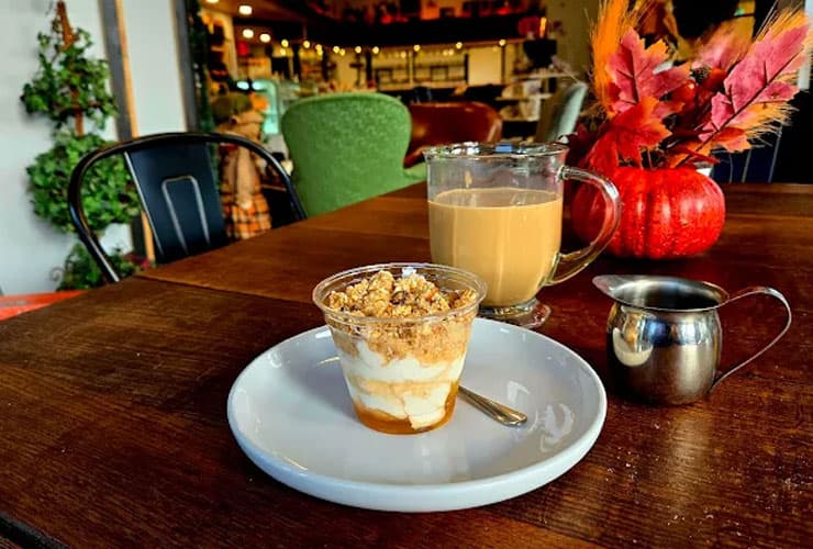 The Romance of Sitting in a Café With No Agenda